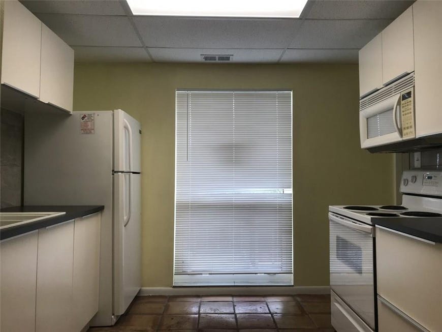 Sold 1555 14th Avenue, 205, Vero Beach, FL 32960 1 Bed / 1 Full