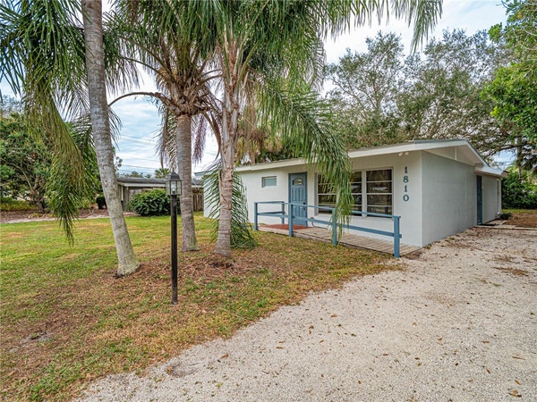 Property photo for 1810 47th Avenue, Vero Beach, FL