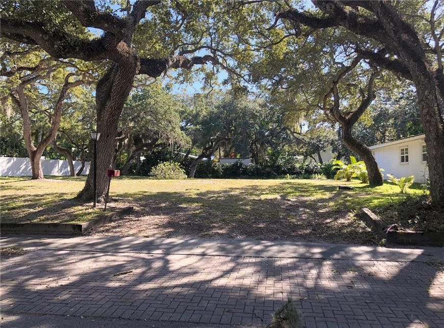 518 Camelia Lane, Vero Beach, FL 32963