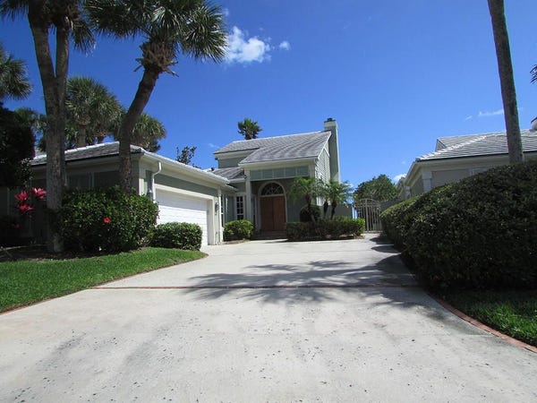 Property photo for 151 S Camelia Court, Indian River Shores, FL